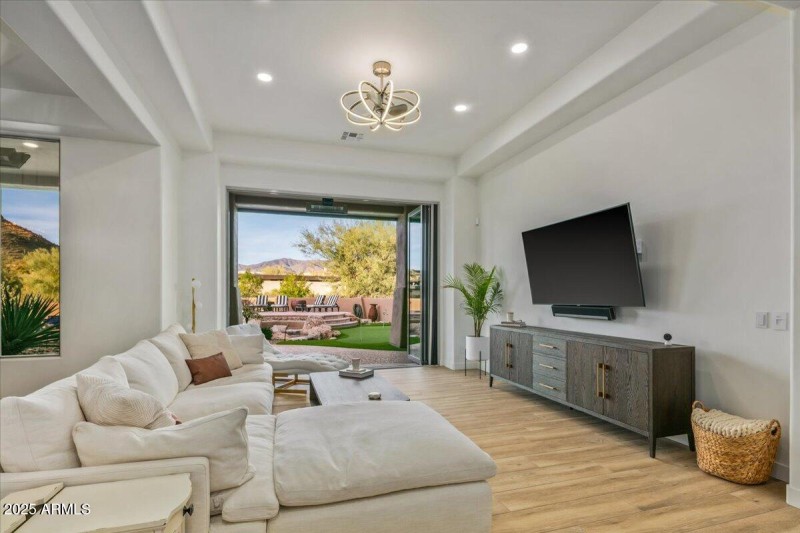 12-Living Room Details