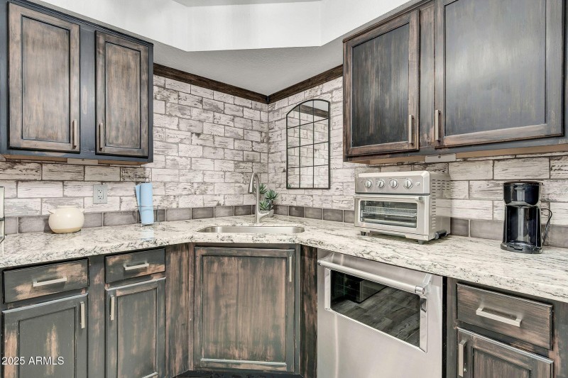 8787 E Mountain View Rd Unit 2100-23