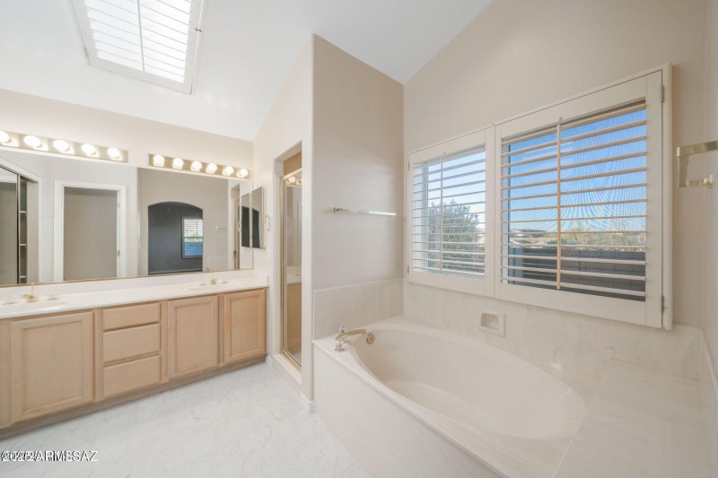 1645 E Ganymede Drive