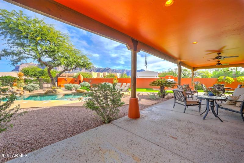 5098 E Fourth Ave-40