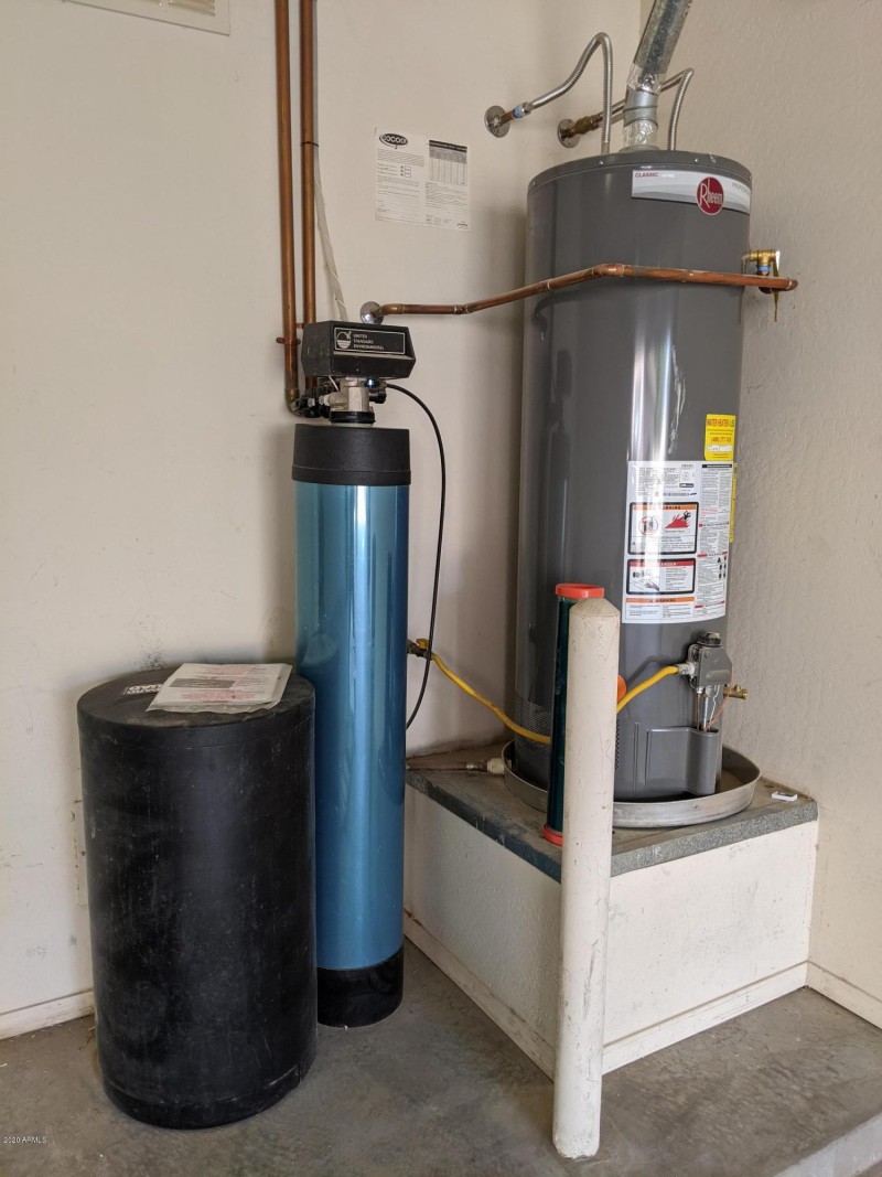 Water Softener / Gas Water Heater