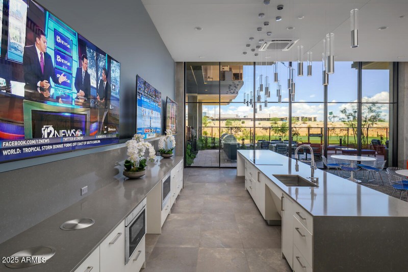 33 Amenity Party Room Kitchen