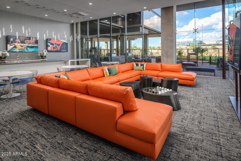 34 Amenity Party Room Seating