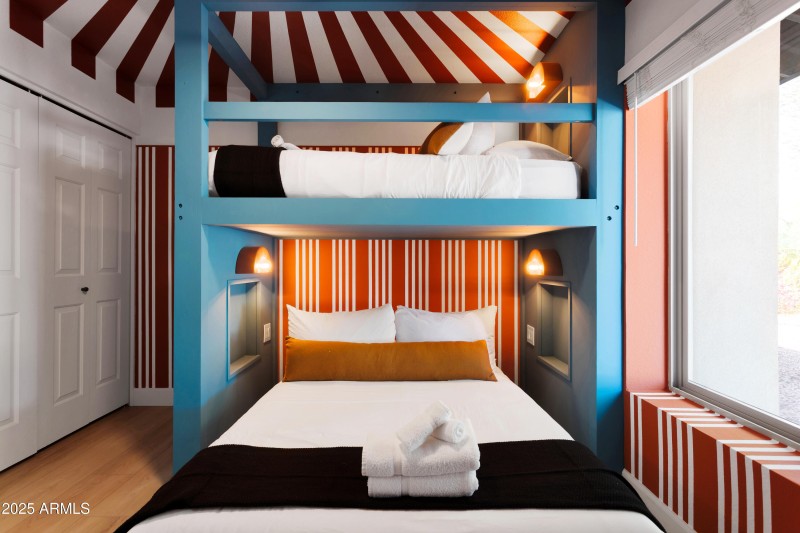 PropertyImageCo_12271N74thSt_WEB-4