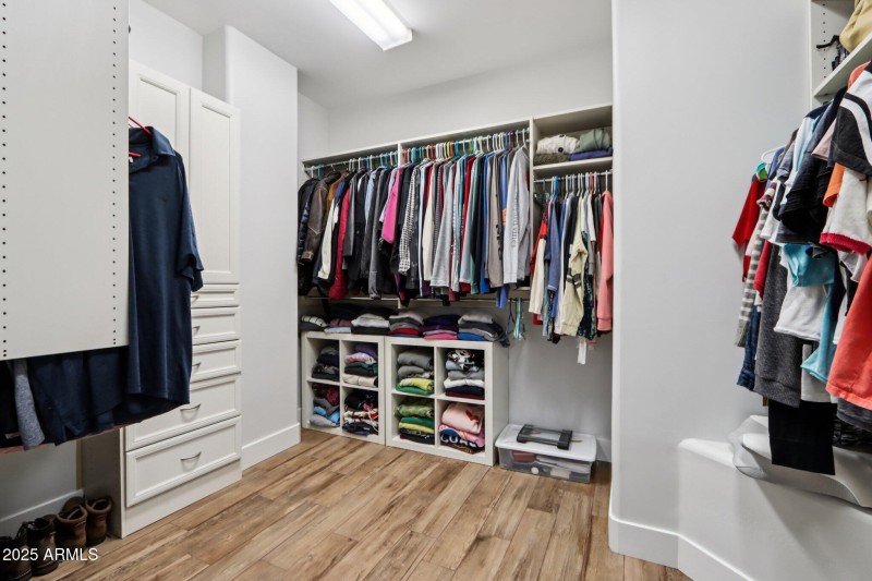 40-web-or-mls-E North Ln-L2711-038