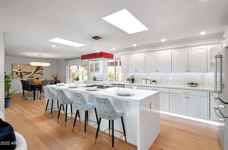 PropertyImageCo_7320ELathamSt_WEB_30