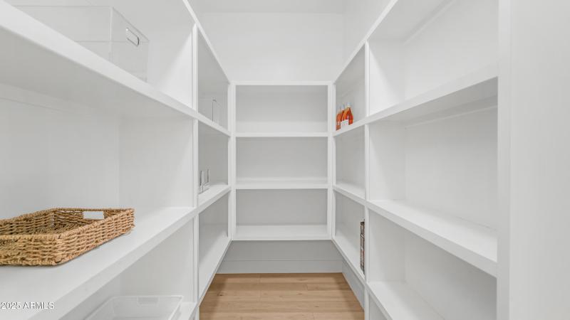 8573 E San Marcos Dr patry