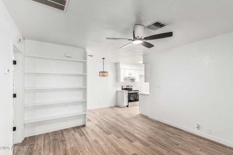 Entrance/ Family Room