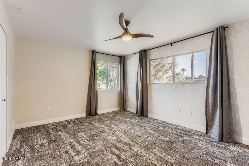 202 N Florence Ave - Web Quality - 030 -