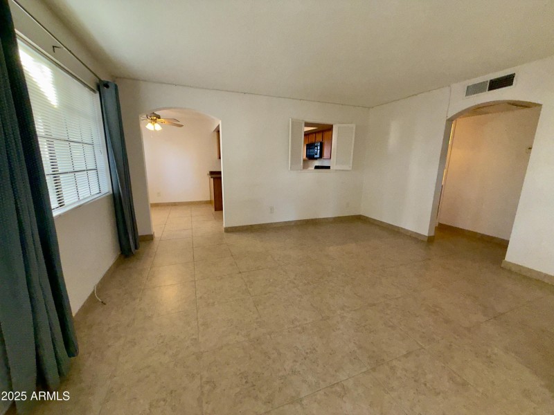 925 S. Longmore Dr. #109 - 8