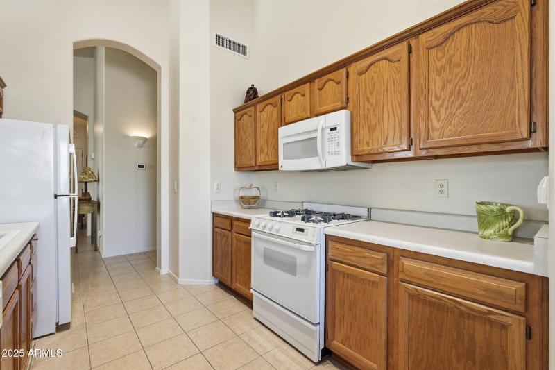 Kit access from hallway