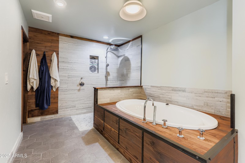 2548 E Turney Ave - Print Quality - 025