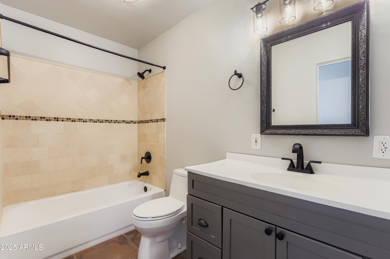 2548 E Turney Ave - Print Quality - 030