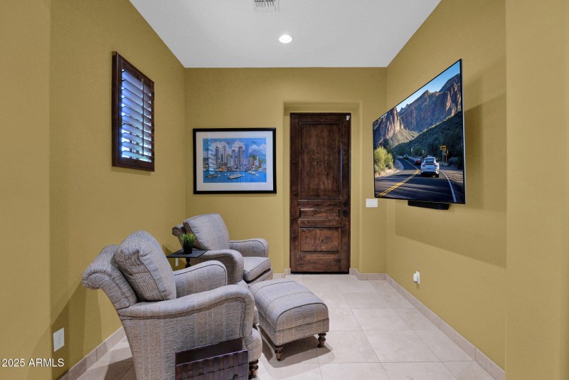 Office Sitting Alcove