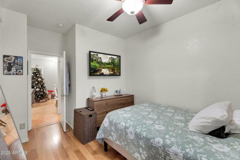 21-web-or-mls-13122 W Calavar Rd-21