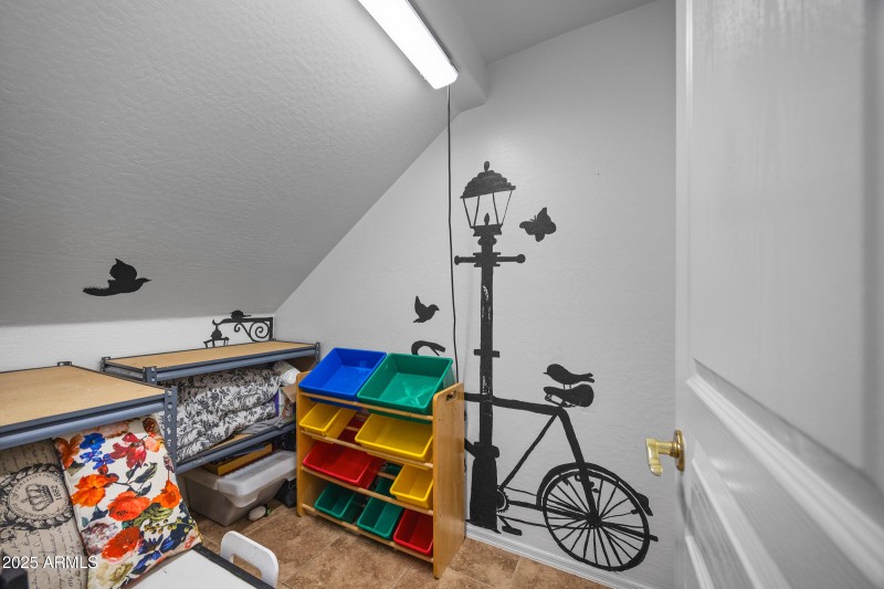 5946 S Shelby Way-31