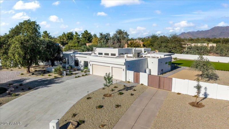 004-DJI_20251128142858_0009_D