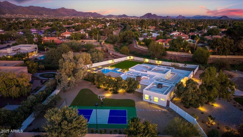 020-DJI_20251128174458_0068_D_v2