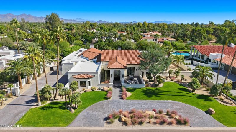 Paradise Valley Estate