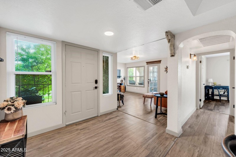 8787 E Mountain View Rd Unit 2100-16