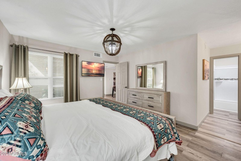 8787 E Mountain View Rd Unit 2100-28