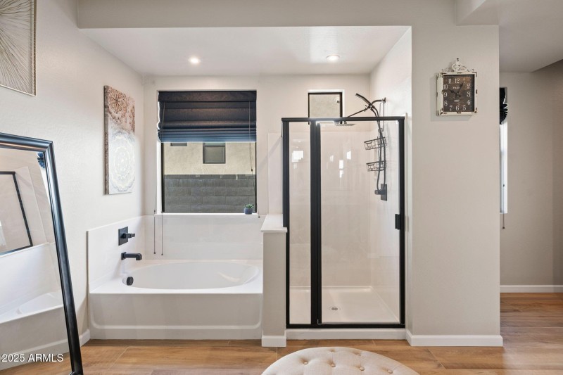 mls_100-Primary Bathroom