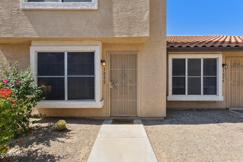 4-web-or-mls-4601-n-102nd-ave-unit-1055