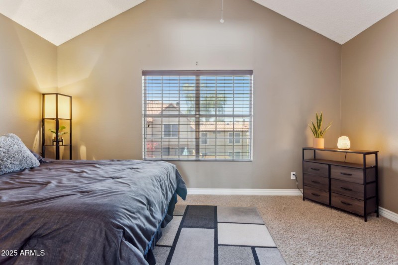 19-web-or-mls-4601-n-102nd-ave-unit-1055