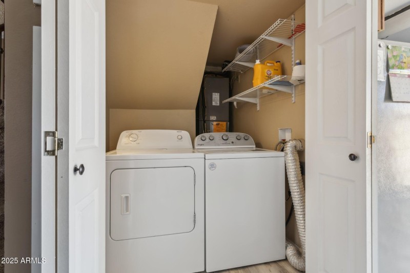 23-web-or-mls-4601-n-102nd-ave-unit-1055