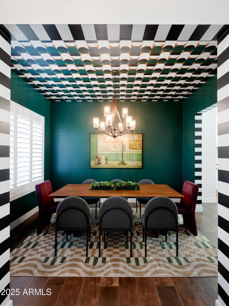 PropertyImageCo_3229ECampbellAve_WEB_2