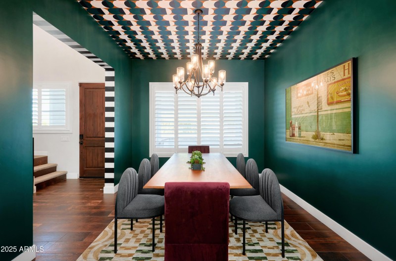 PropertyImageCo_3229ECampbellAve_WEB_4