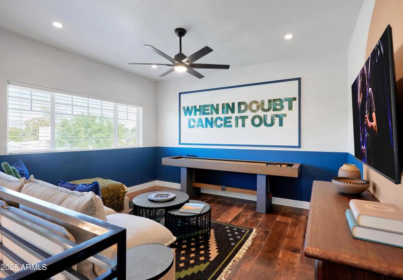 PropertyImageCo_3229ECampbellAve_WEB_16