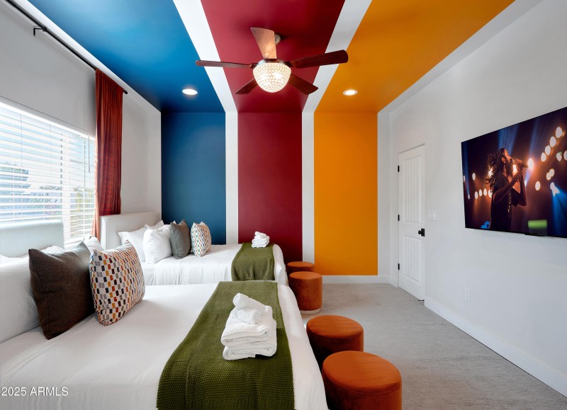 PropertyImageCo_3229ECampbellAve_WEB_19