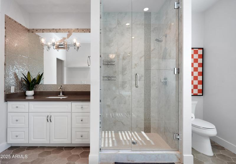 PropertyImageCo_3229ECampbellAve_WEB_22