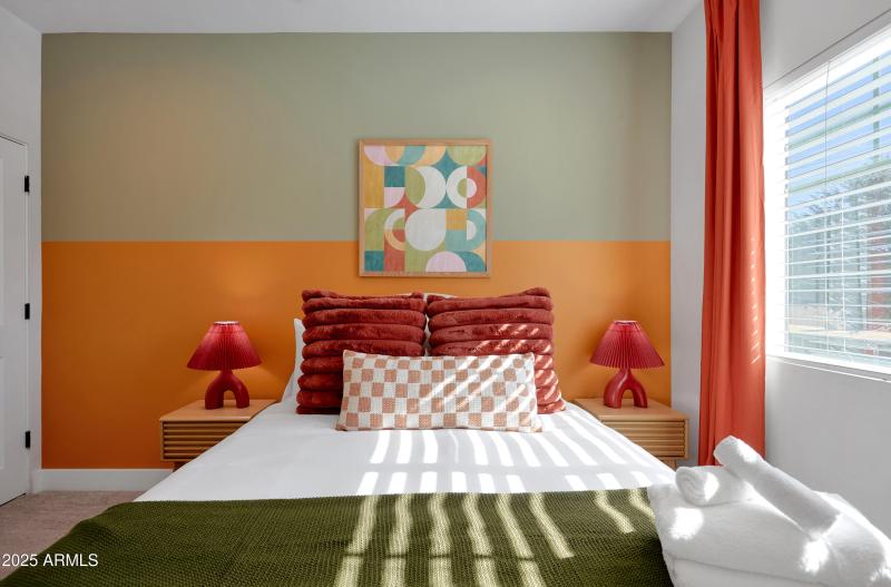 PropertyImageCo_3229ECampbellAve_WEB_25