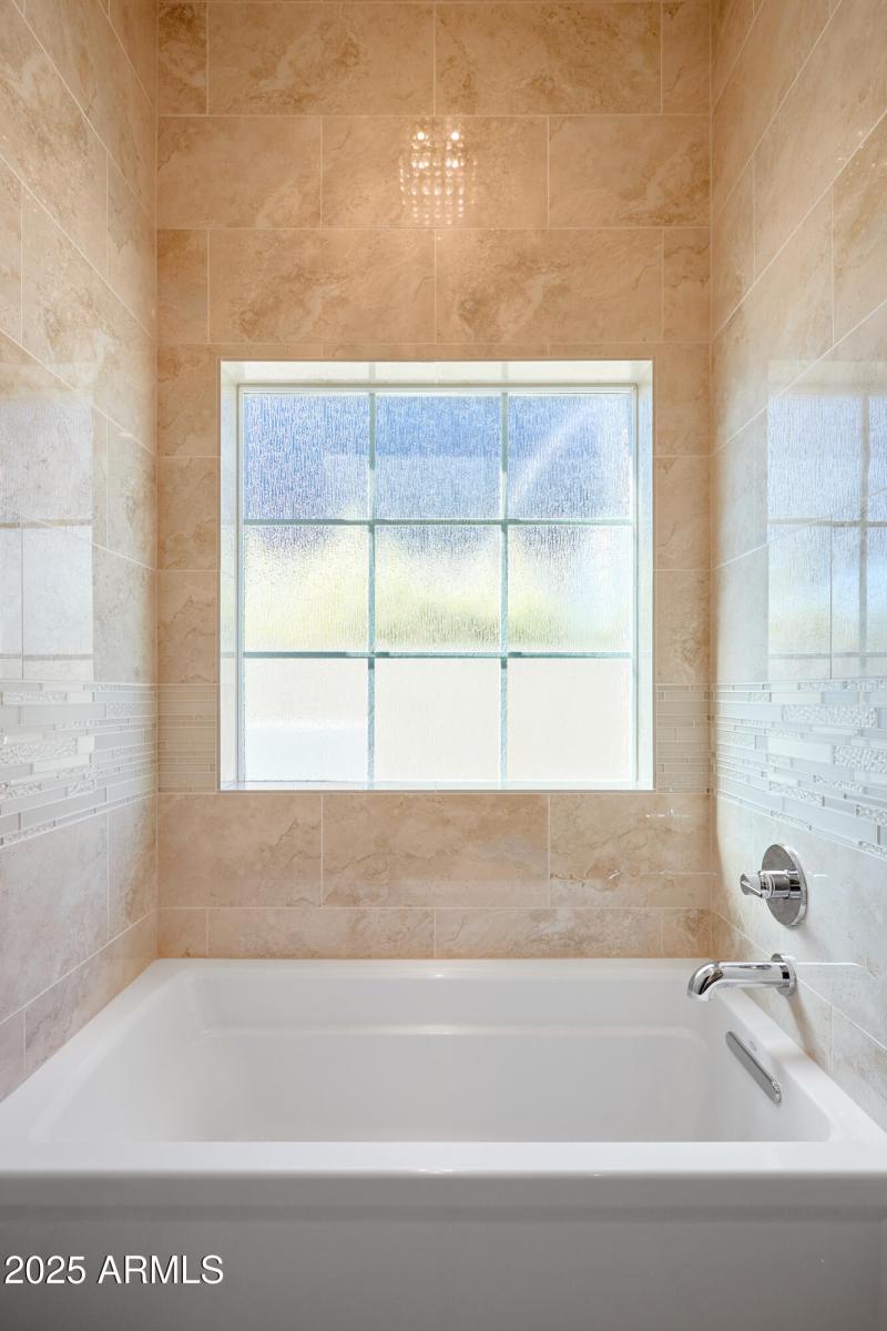 PropertyImageCo_3229ECampbellAve_WEB_36