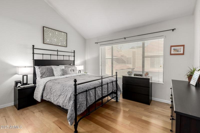 5122 E Shea Blvd 2097