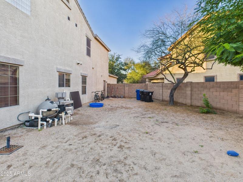 CAM04435G0-PR0019-STILL002