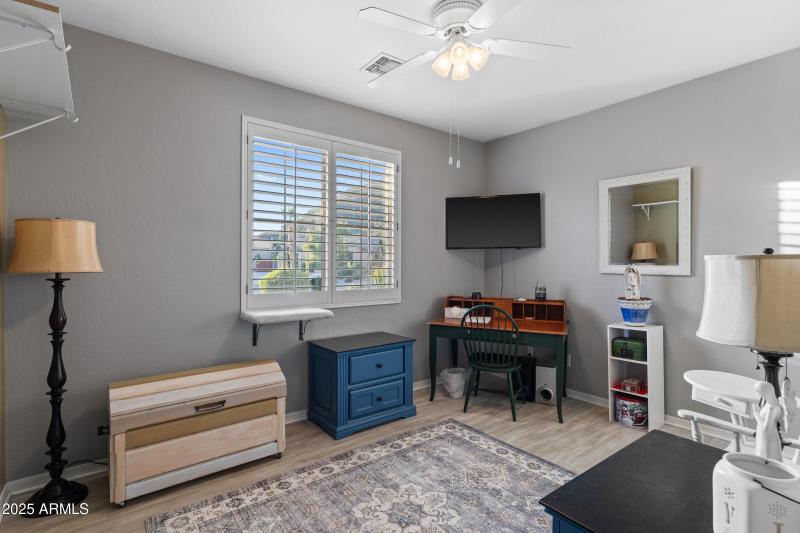 31417 N Desert Star St-20