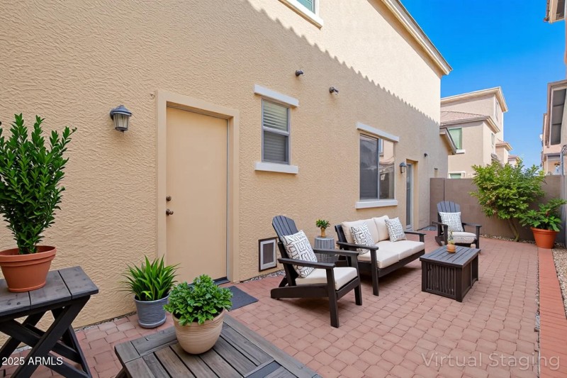 collov-ai_20251203170313_us3i8h