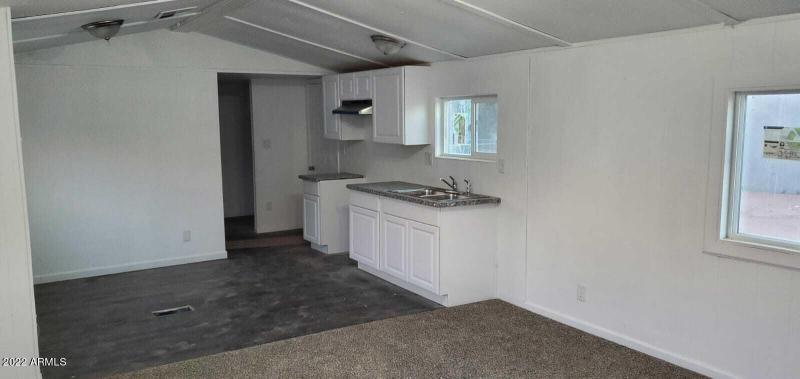 PHOTO-2022-10-14-18-00-57