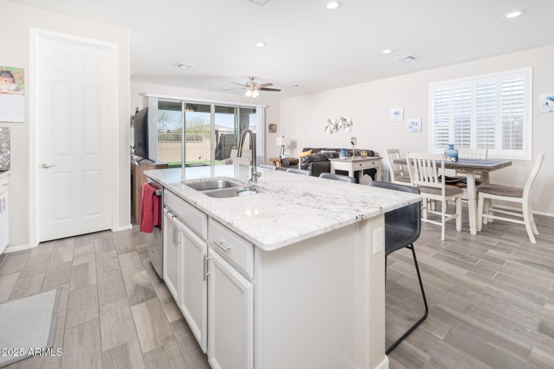 08_Kitchen_02 - Copy