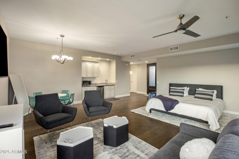 046_Casita Sitting Area