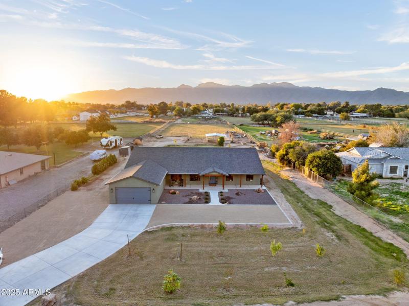 9-web-or-mls-DJI_20251202171612_0009_D