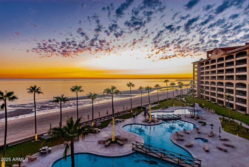 Balcony view night 1