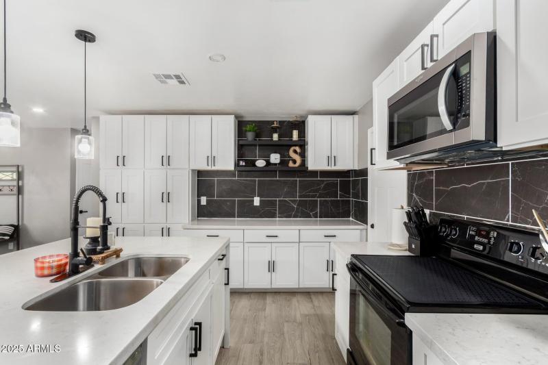 20251016170551698768000000-o