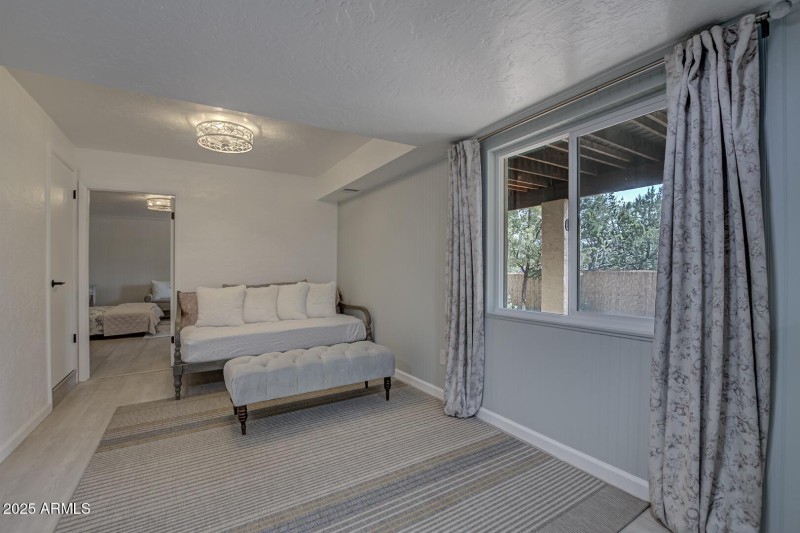 Guest Quarters - Family Room