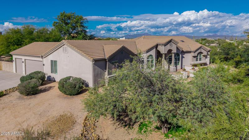 53 - Gloria 14136 Drone