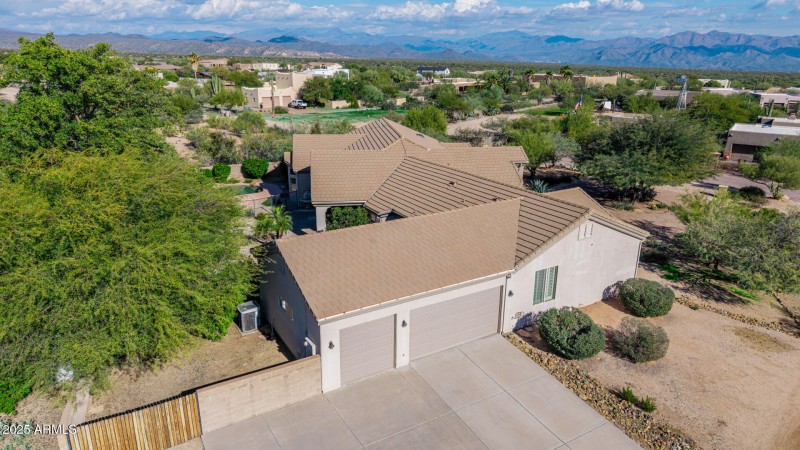 57 - Gloria 14136 Drone