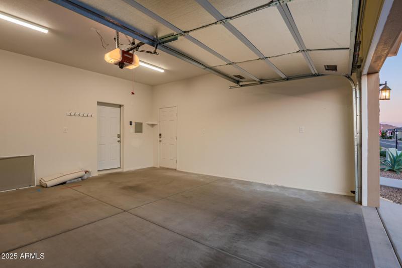 3301 S Goldfield RD 6039